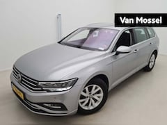 Volkswagen Passat Variant - 1.5 TSI Business 150 PK | Automaat | Climate Control | Navigatie | Adaptieve Cruise Contro