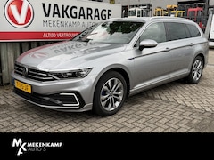 Volkswagen Passat Variant - 1.4 TSI PHEV GTE Business 17"/Trekhaak/IQ Lights/Stoelverwarming/Camera/Apple Carplay & An