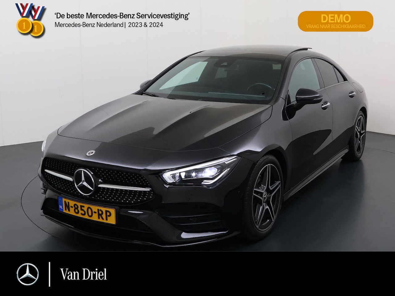 Mercedes-Benz CLA-Klasse - 180 AMG line | Pano Trekhaak Memory Sound Multibeam Keyless - AutoWereld.nl