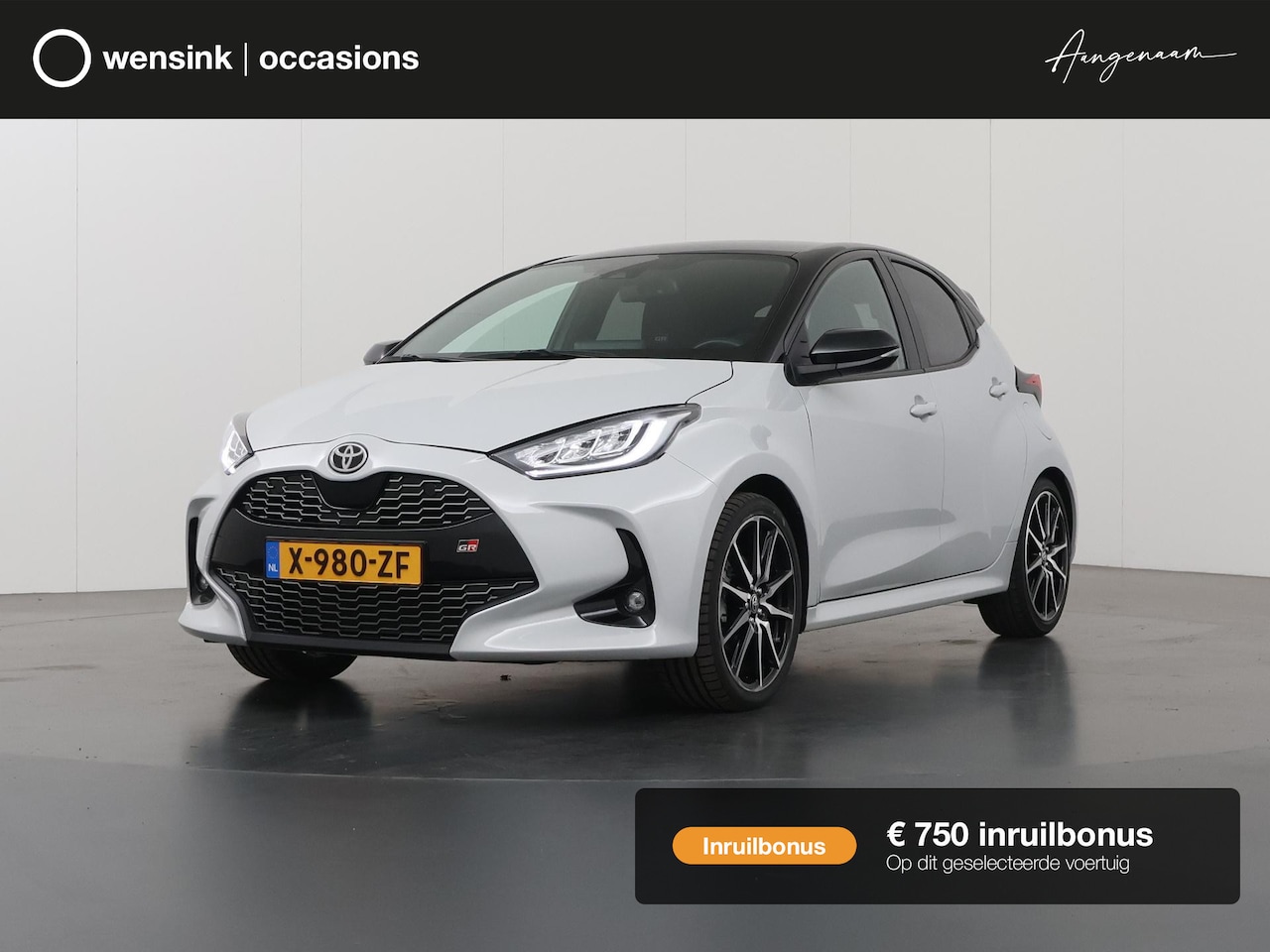 Toyota Yaris - 1.5 Hybrid GR Sport | Navigatie | Parkeercamera | Stoelverwarming | HUD | Keyless Entry/Go - AutoWereld.nl