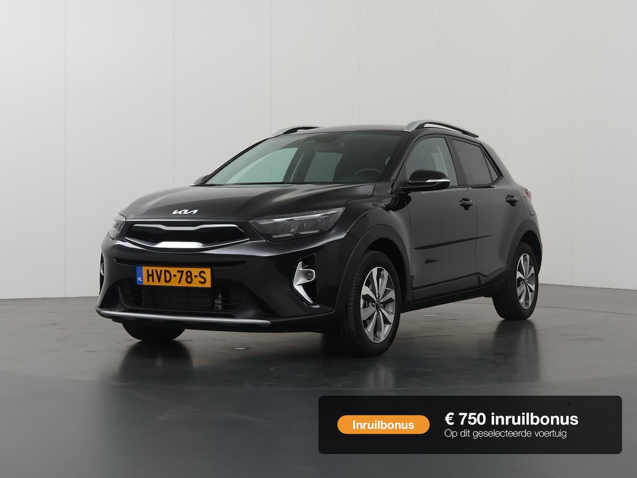 Kia Stonic - 1.0 T-GDi MHEV DynamicPlusLine | LED-koplampen | Stoelverwarming vóór | Achteruitrijcamera - AutoWereld.nl