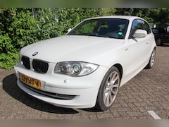 BMW 1-serie - 118i Business Line 3-drs LCI 143pk Xenon Navi Volledige Historie