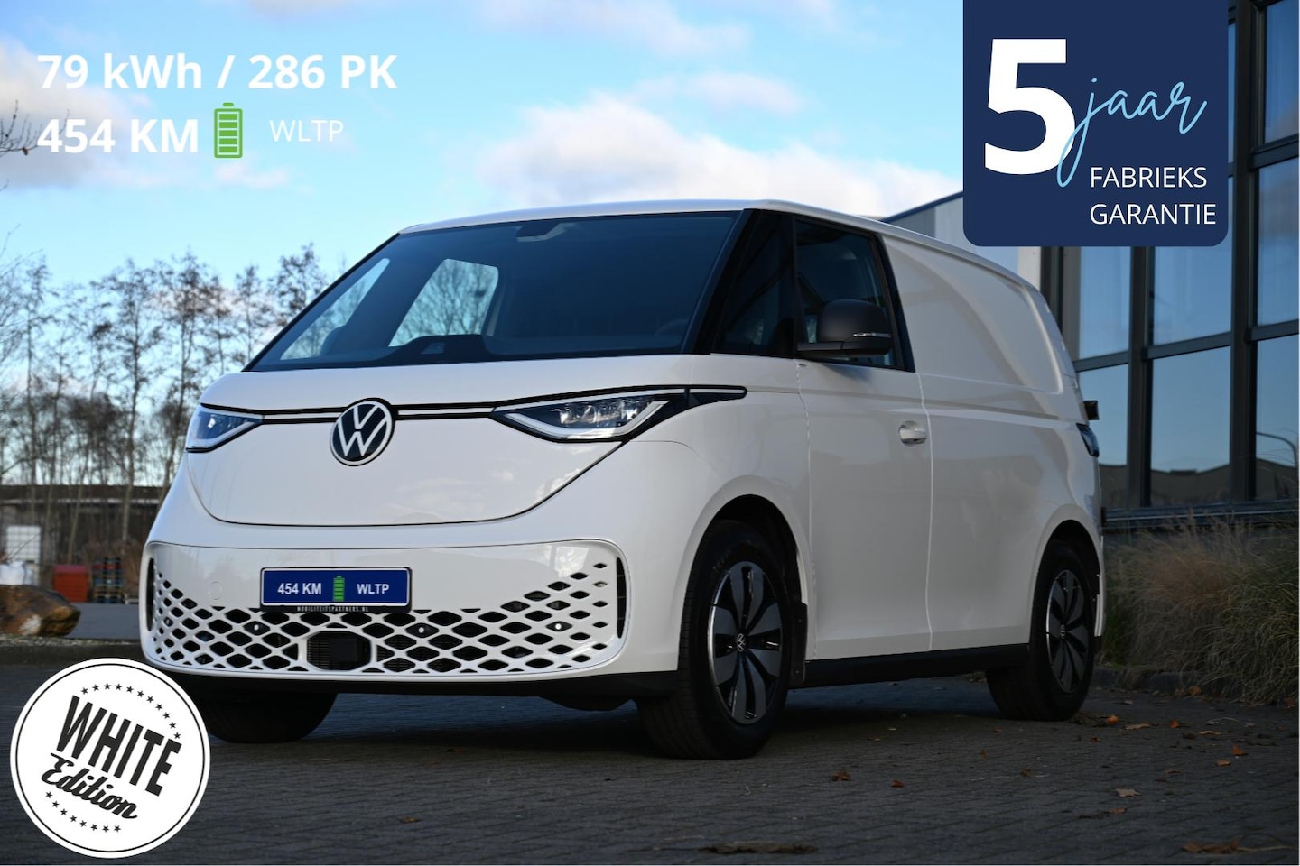 Volkswagen ID. Buzz Cargo - 79 kWh 100% nieuw White Edition 286pk GROOTSE ACCUPAKKET 454 km - AutoWereld.nl