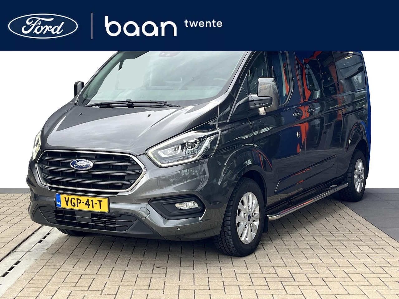 Ford Transit Custom - 300 2.0 TDCI L2H1 Limited DC | Adaptive Cruise | Sound System | Camera | PDC | Lederen bek - AutoWereld.nl