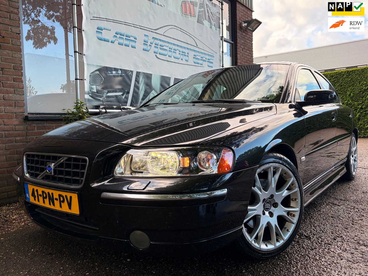 Volvo S60 - 2.5T Summum|Automaat|Leder|Clima|Cruise| - AutoWereld.nl