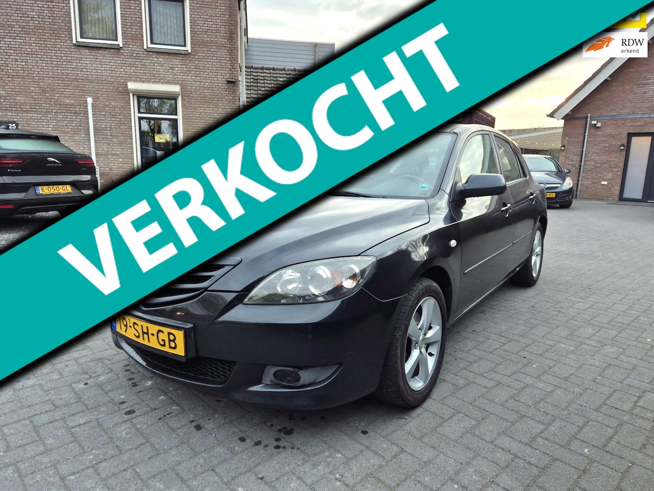 Mazda 3 Sport - 1.6 Executive 5 Deurs Airco 16 Inch Sportvelgen - AutoWereld.nl