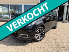 Peugeot 2008 - 1.2 PureTech Blue Lion/ Nieuw Riem/ Dealer onderhouden