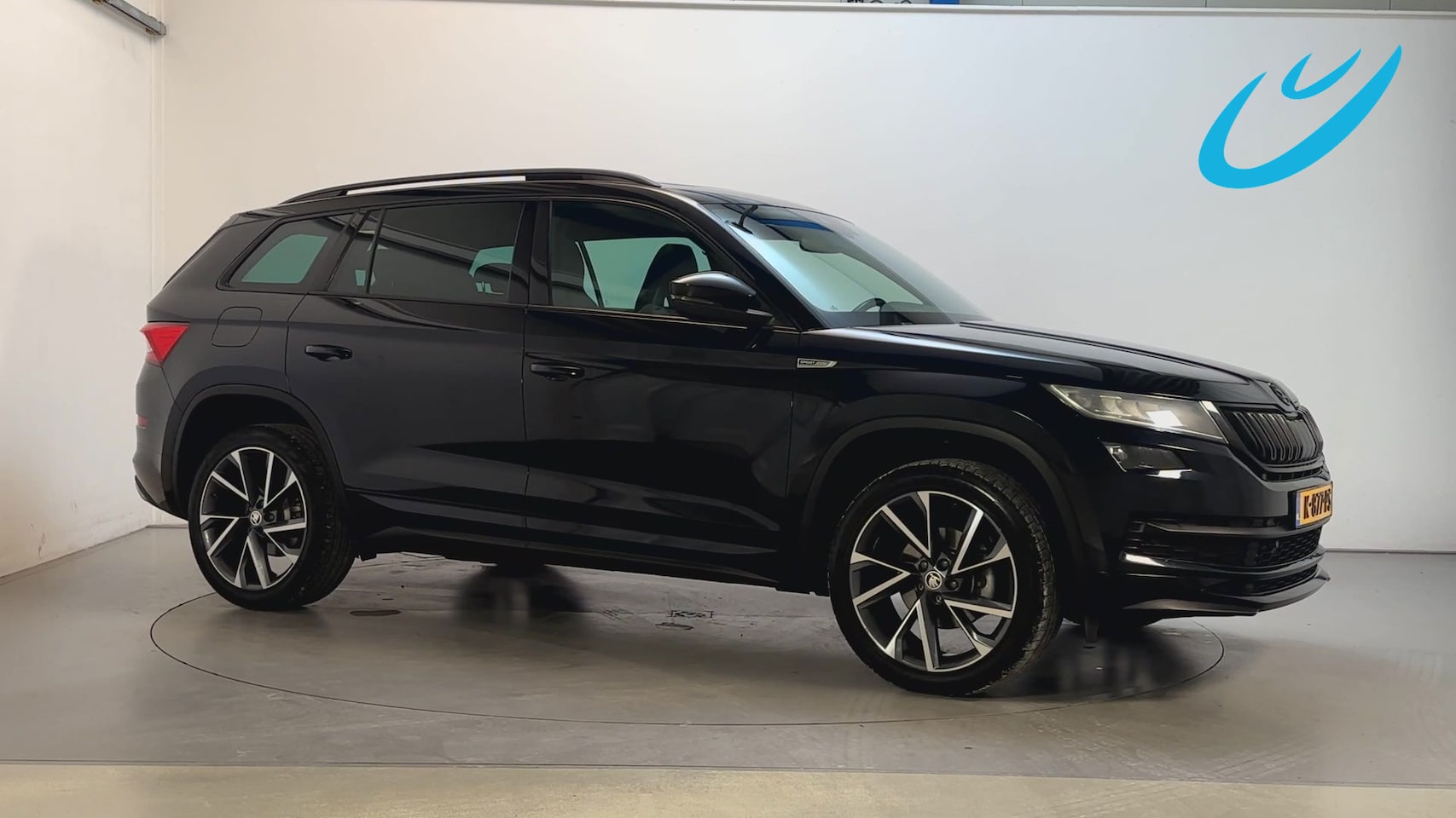 Skoda Kodiaq - 1.5 TSI 150pk DSG Sportline Business Panoramadak Adaptive Cruise Trekhaak Stoelverwarming - AutoWereld.nl