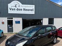 Peugeot 5008 - 1.6 VTi ST 5p