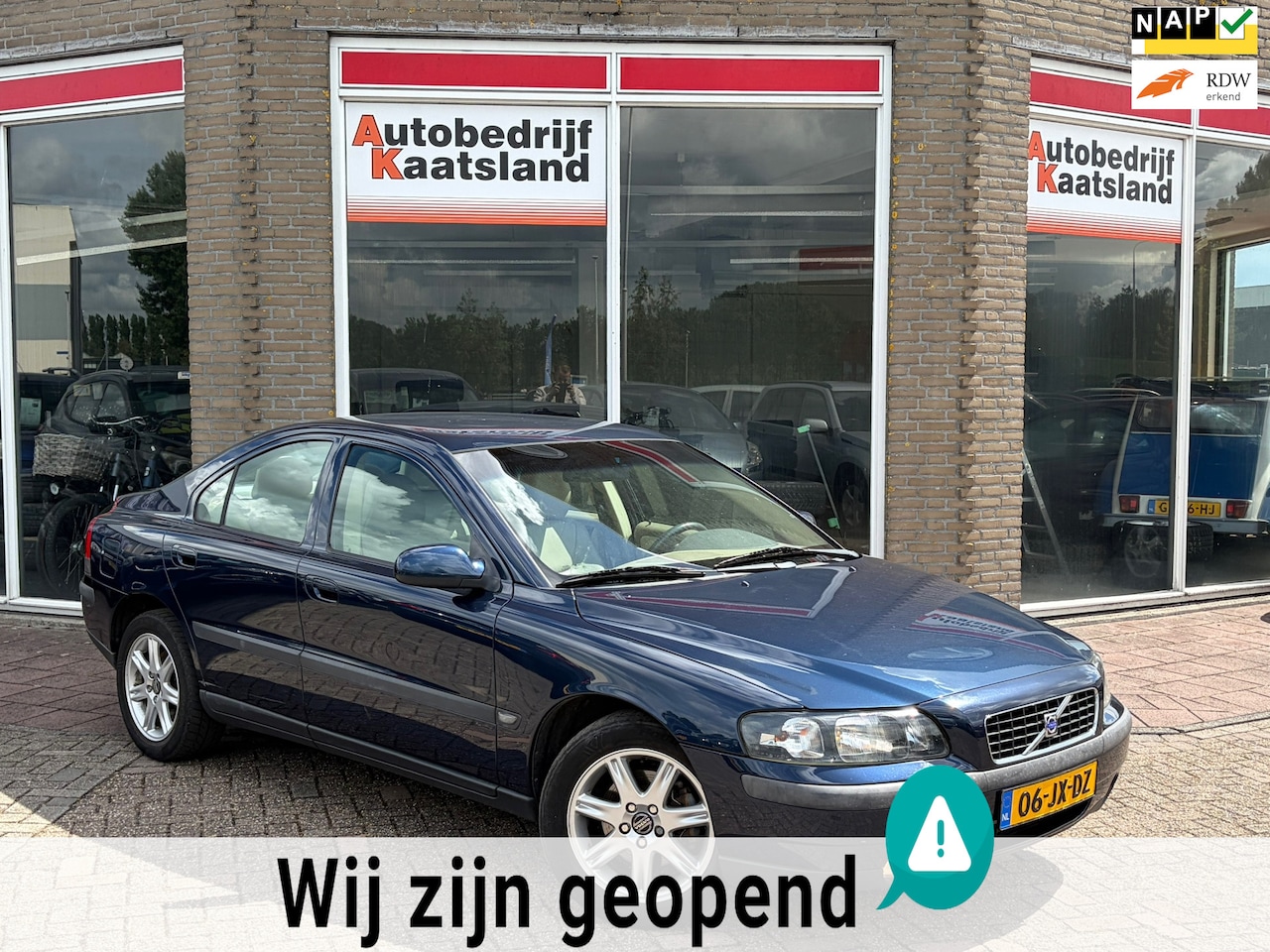Volvo S60 - 2.4 Edition - Leer - Airco - NIEUWE APK - - AutoWereld.nl