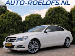 Mercedes-Benz C-klasse Coupé - 180 * Leder * Navi * Pdc