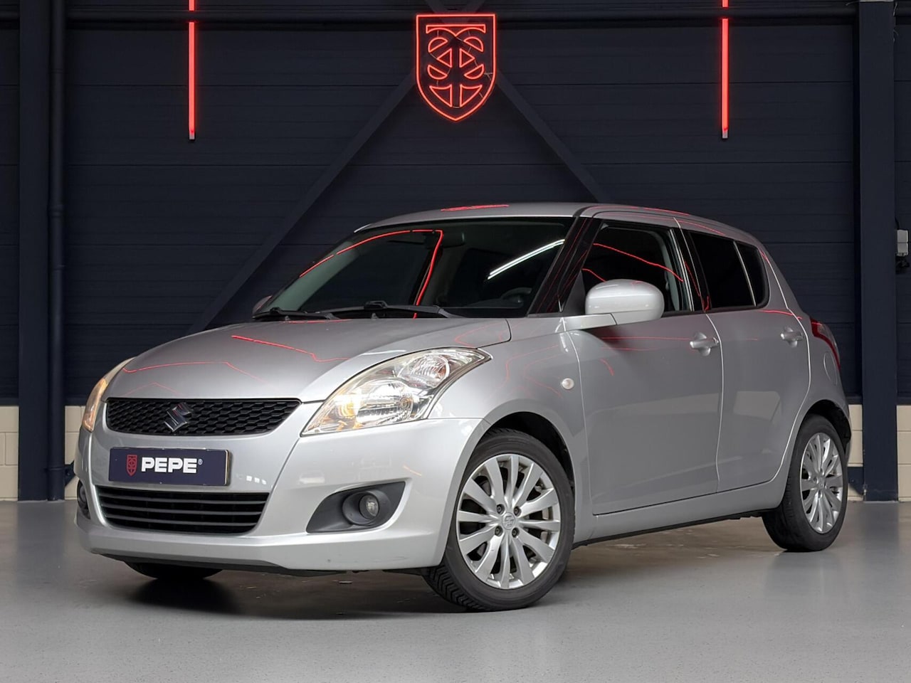 Suzuki Swift - 1.2 Exclusive EASSS |KEYLESS|CRUISE|AIRCO|ELEKTR. - AutoWereld.nl