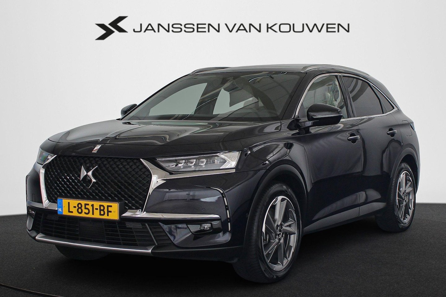 DS 7 Crossback - E-Tense 4x4 Rivoli Panoramadak Night Vision Leder Memory Stoelverwarming - AutoWereld.nl