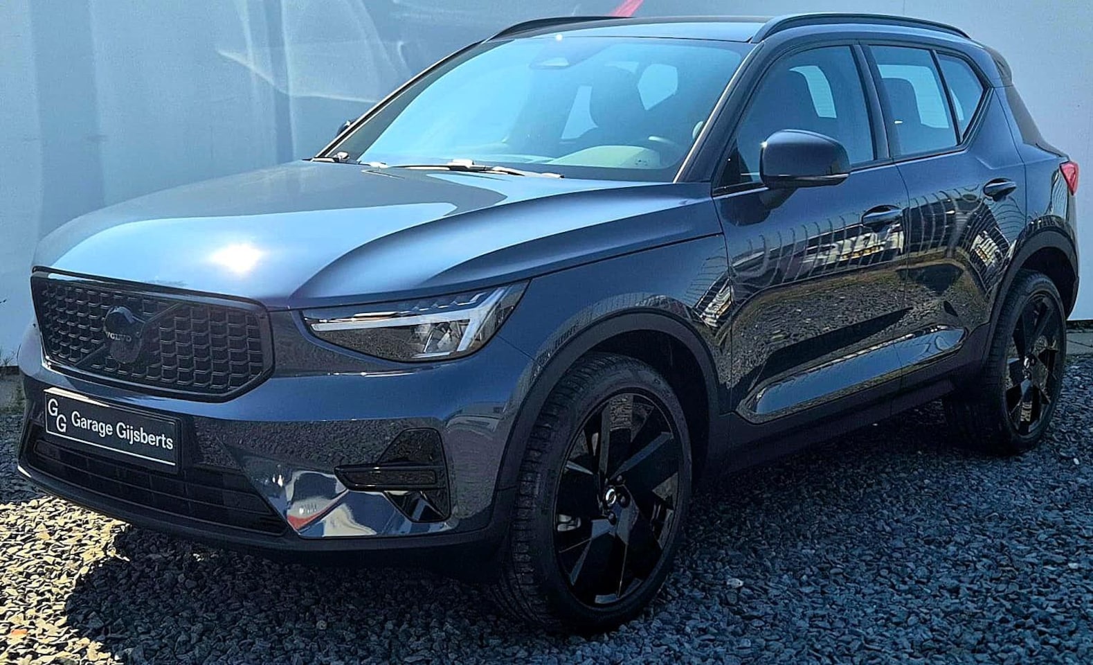 Volvo XC40 - 2.0 B3 Plus Black Edition MY 2026 - 20” Wielen - Adaptive Cruise Control - Harman Kardon A - AutoWereld.nl