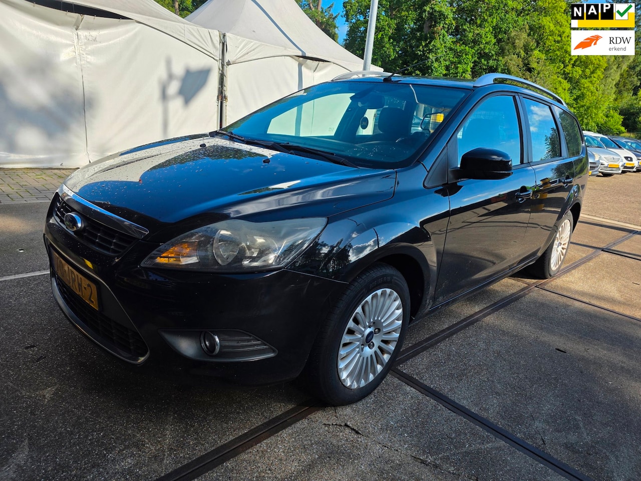 Ford Focus Wagon - 1.8 Titanium Flexi Fuel 1.8 Titanium Flexi Fuel - AutoWereld.nl