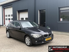 BMW 1-serie - 116d Executive Xenon Navigatie