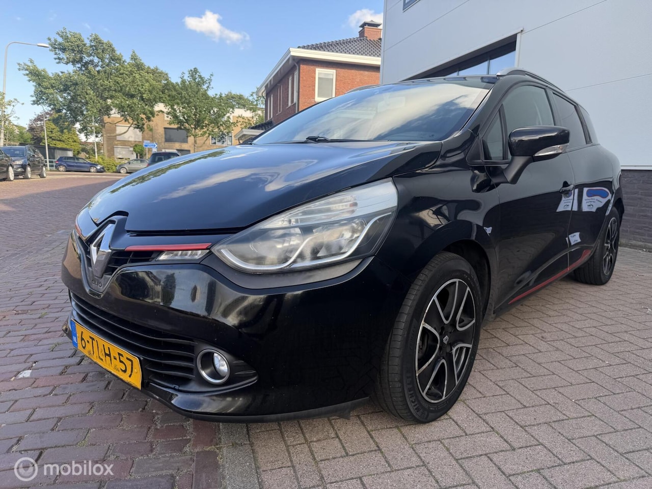Renault Clio Estate - 1.5 dCi ECO Dynamique 1.5 dCi ECO Dynamique - AutoWereld.nl
