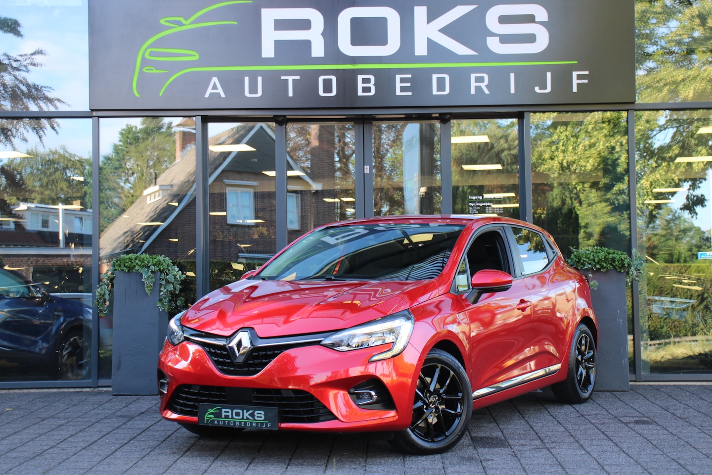 Renault Clio - 1.6 E-Tech Hybrid 140 Intens - AutoWereld.nl