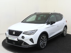 SEAT Arona - 1.0 TSI FR Business Intense | Achteruitrijcamera | Navigatie | Parkeerassistent | Adaptiev