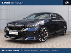 BMW i5 - eDrive40 M Sport / Panoramadak / Trekhaak / Bowers & Wilkins / Adaptieve LED / Parking Ass