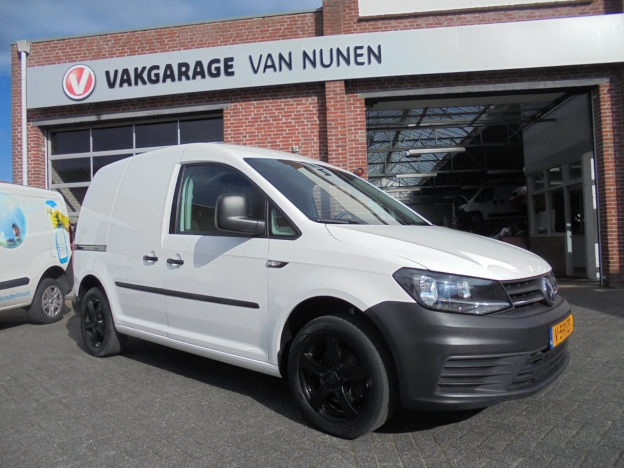 Volkswagen Caddy - 2.0 TDI L1H1||Airco||Cruise||Rijklaar|| - AutoWereld.nl