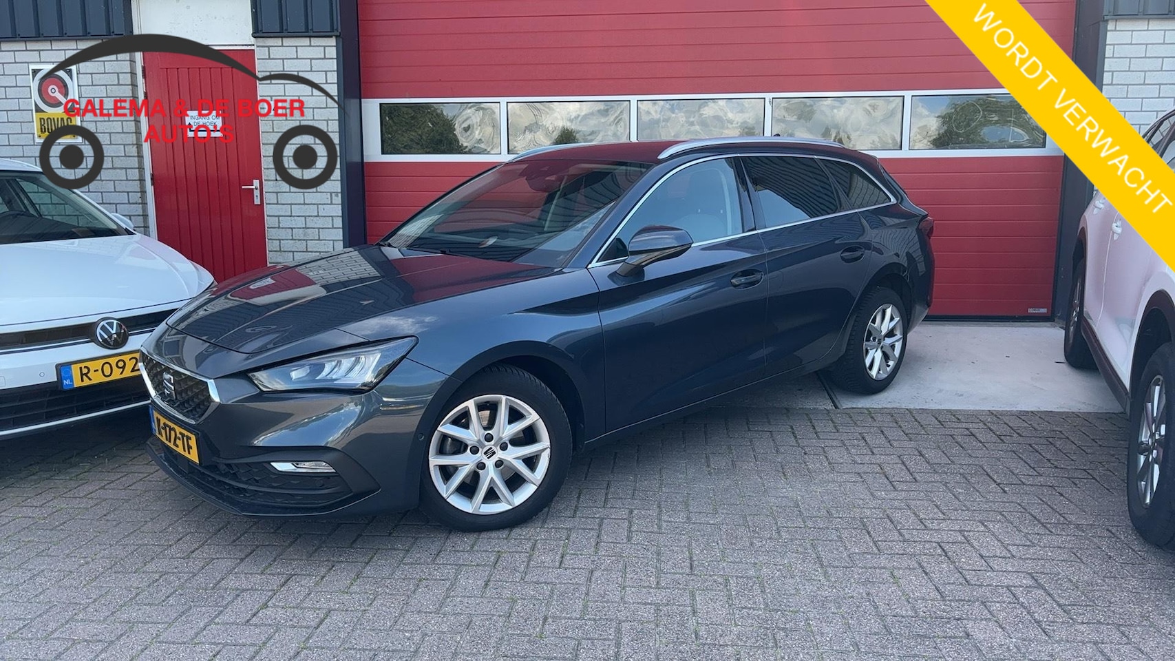 SEAT Leon Sportstourer - 1.0 TSI Style Launch Edition TREKHAAK / CAMERA / FULL LED / CARPLAY / CLIMA / PDC / ACC / - AutoWereld.nl