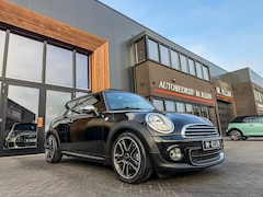 MINI 3-Deurs - 1.6 One MINIMALIST/1e Eig/Navi/Pano/Half leer/17"S/Topstaat