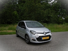 Renault Twingo - 1.2 16V Dynamique . Airco . Achter spoiler . LMV . Toerenteller . enz