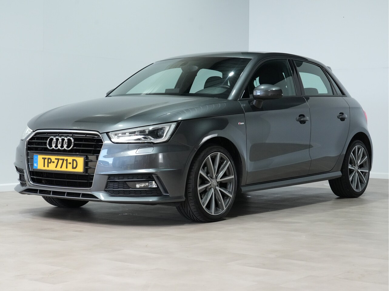 Audi A1 Sportback - 1.0 TFSI 96pk Advance S-Line | Xenon-plus | Navigatie | 17" | Leer 7 - AutoWereld.nl