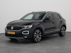 Volkswagen T-Roc - 2.0 TSI 4Motion Sport | PANO | TREKHAAK | ADAPTIVE