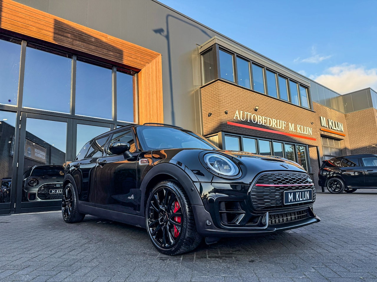 MINI Clubman - Mini 2.0 JCW ALL4 John Cooper Works F1 aut 306 pk/Pano/Camara/HK/19"Jcw/Vol" - AutoWereld.nl