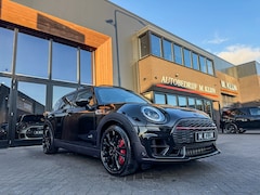 MINI Clubman - 2.0 JCW ALL4 John Cooper Works F1 aut 306 pk/Pano/Camara/HK/19"Jcw/Vol"
