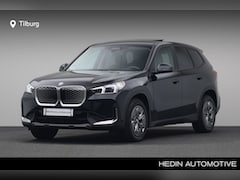 BMW iX1 - eDrive20 67 kWh | Driving Assistant Professional | Glazen panoramadak | Comfort Access | H