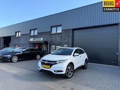 Honda HR-V - 1.5 i-VTEC Executive | 1E EIGENAAR | 12MND GARANTIE | AUTOMAAT | PANO | LED | DAB | NAVI |