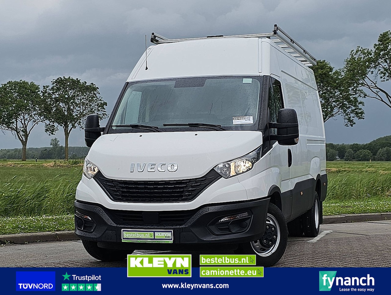 Iveco Daily - 35C14 L2H2 Dubbellucht AC! - AutoWereld.nl