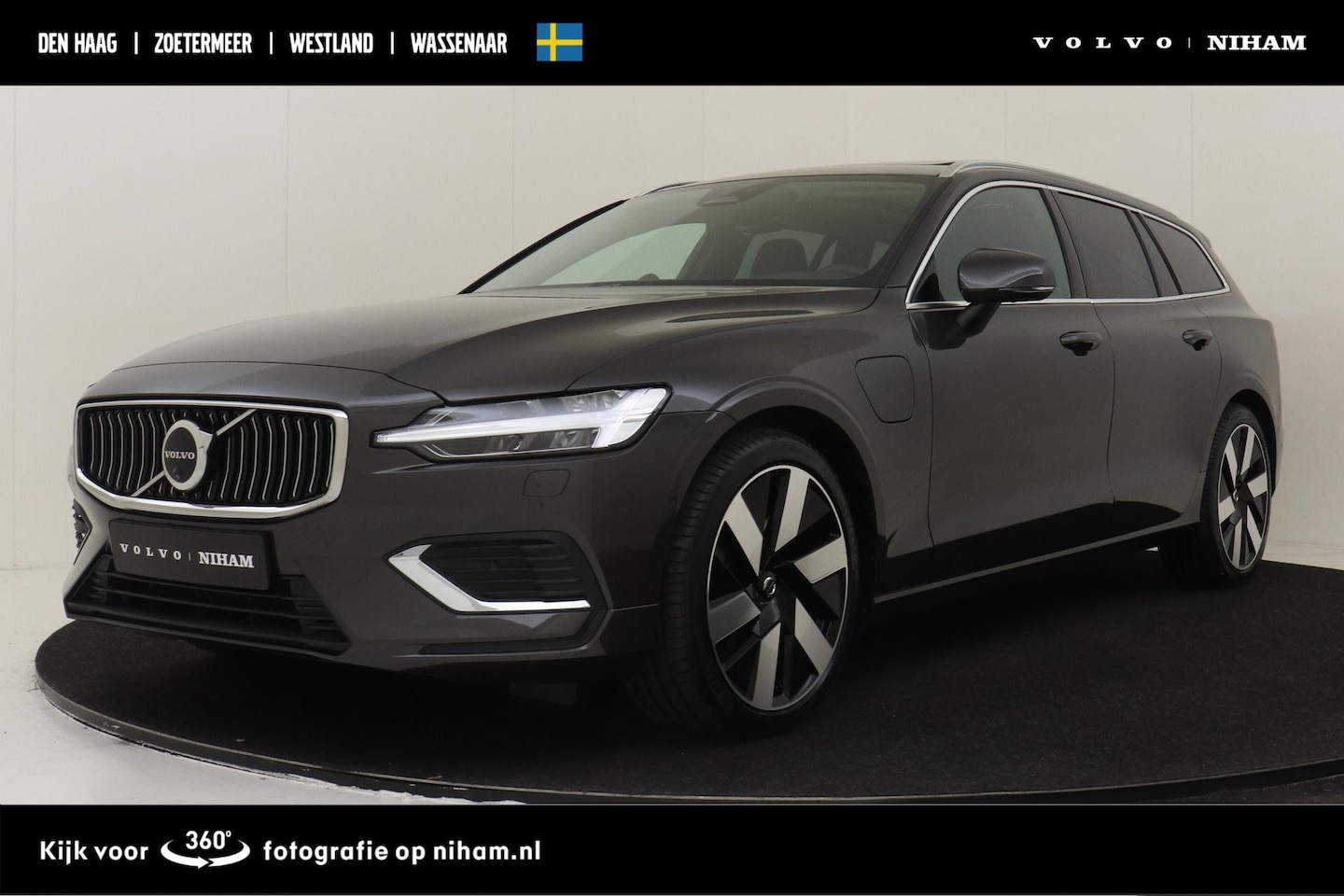 Volvo V60 - T6 PLUG-IN HYBRID AWD ULTRA BRIGHT -PANO.DAK|BOWERS&WILKINS|GEVENT.LEDER+MASSAGE|360°CAM|H - AutoWereld.nl