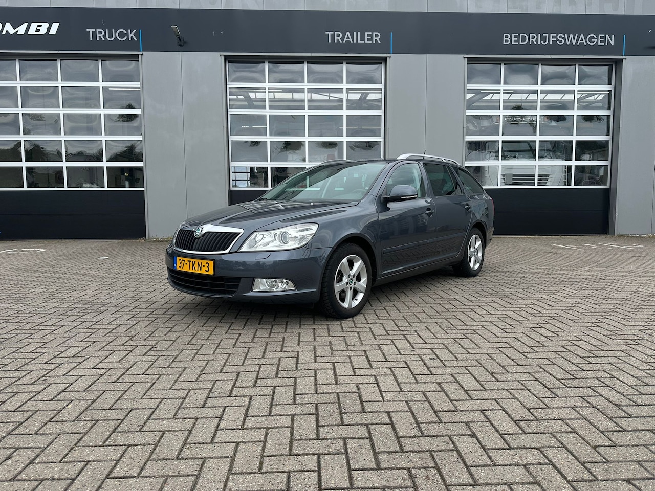 Skoda Octavia Combi - 1.4 TSI > Trekhaak/cruise control. - AutoWereld.nl