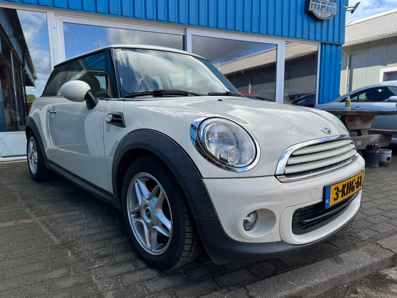 MINI 3-Deurs - 1.6 One MINIMALIST Business Line - AutoWereld.nl