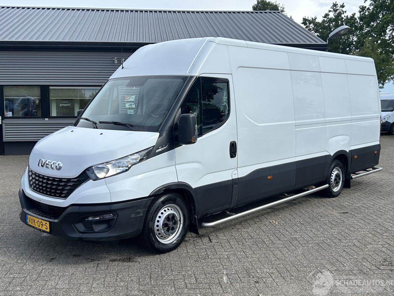 Iveco Daily - 35S16V 2.3 410 H2L4 - AutoWereld.nl