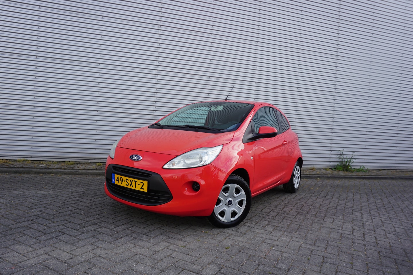 Ford Ka - 1.2 Cool & Sound start/stop Airco / Elektr. ramen / NAP / NIEUWE APK! - AutoWereld.nl