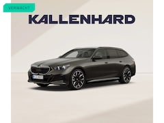 BMW 5-serie Touring - 550e xDrive M-Sport Pro - M-Zetels - Full Option - NP108.000