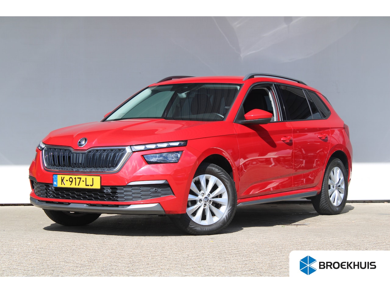 Skoda Kamiq - 1.0 TSI Business Edition | Elektrisch wegklapbare trekhaak | Adaptieve cruise control | St - AutoWereld.nl
