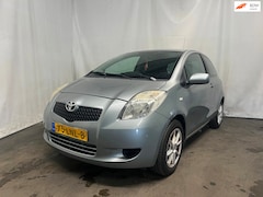 Toyota Yaris - 1.0 VVTi Sol MMT - AUTOMAAT - Schade