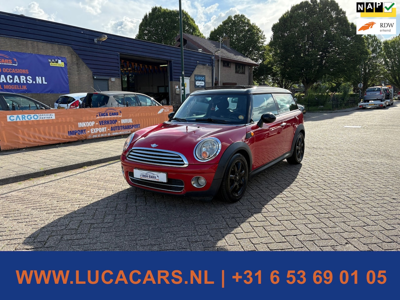 MINI Clubman - 1.6 Cooper D Chili Pano 2X SLEUTEL + BOEKJES! - AutoWereld.nl