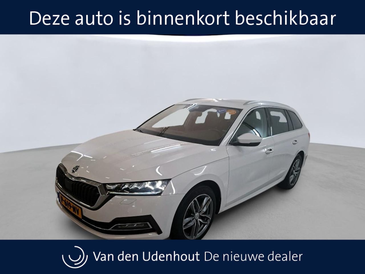 Skoda Octavia Combi - 1.0 e-TSI 110pk Business Edition Plus | Camera | Stoelverwarming | Side assist | Acc - AutoWereld.nl