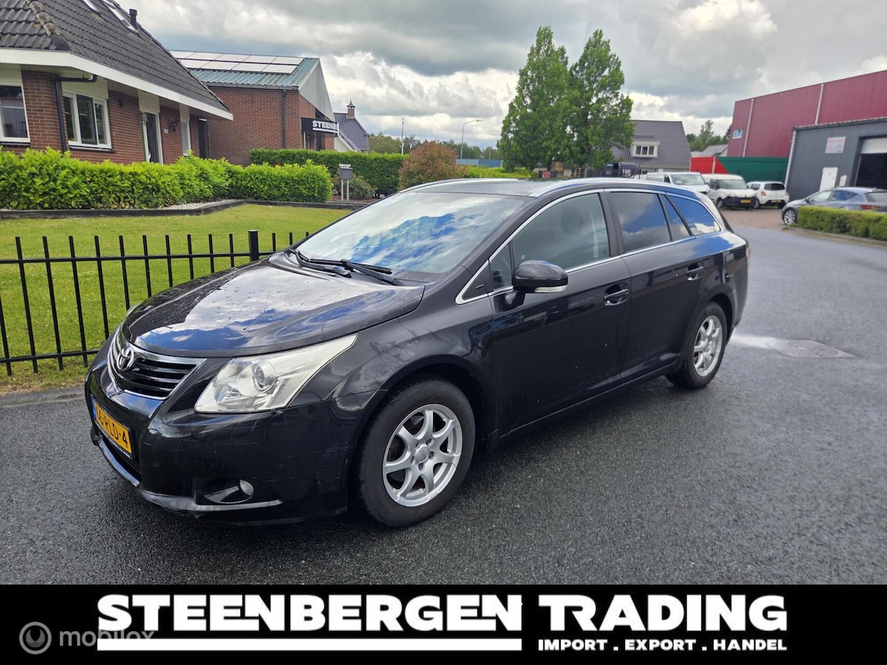 Toyota Avensis - 2.0 D-4D Executive Business TECHNISCH PERFECT - AutoWereld.nl