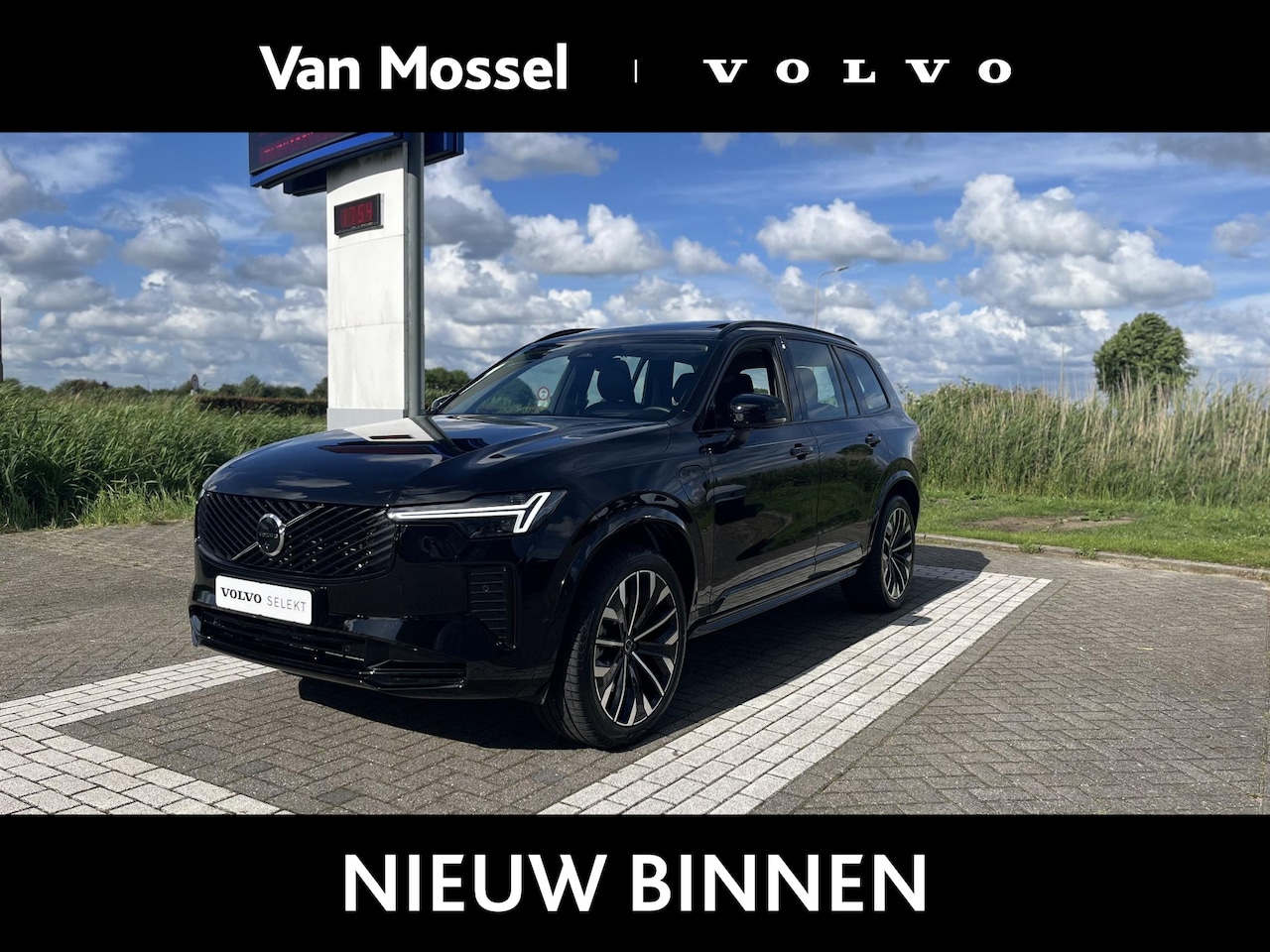Volvo XC90 - T8 Plug-in hybrid AWD Ultra Dark | Trekhaak | Luchtvering | Bowers & Wilkins audio | Massa - AutoWereld.nl