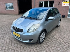 Toyota Yaris - 1.3 VVTi Sol // Airco // Nieuwe APK