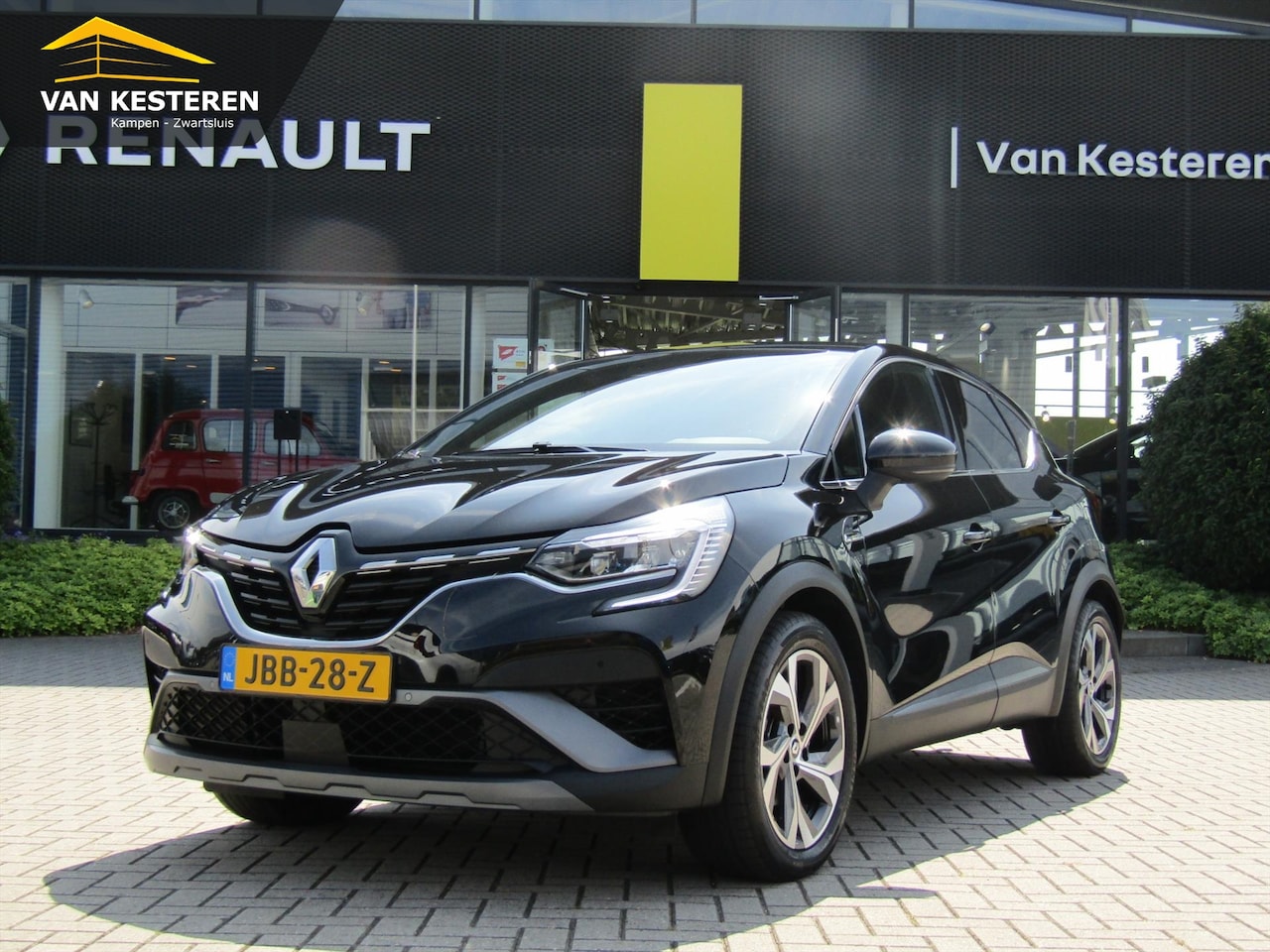 Renault Captur - E-Tech Plug-In Hybrid 160pk Aut R.S. Line / Trekhaak / Camera / Stoelverwarming / Blindspo - AutoWereld.nl