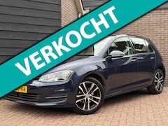 Volkswagen Golf - 1.2 TSI | PDC | Navigatie | 17inch | 5-deurs | NAP